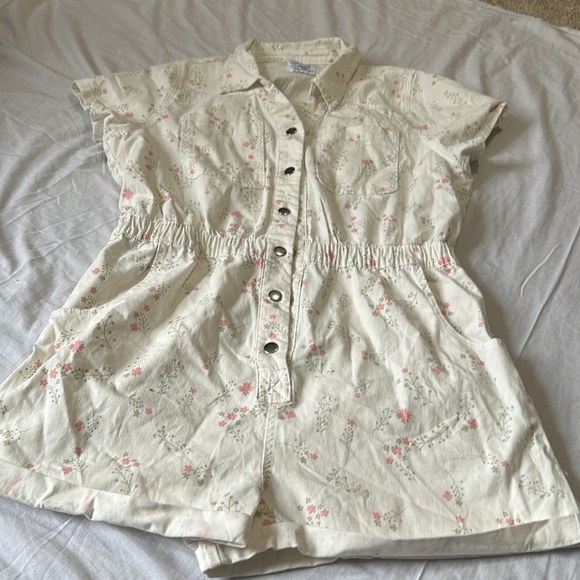 CELEBRITY PINK Romper Women XXLWhite Floral Denim Boiler Suit 1 piece - Picture 2 of 8